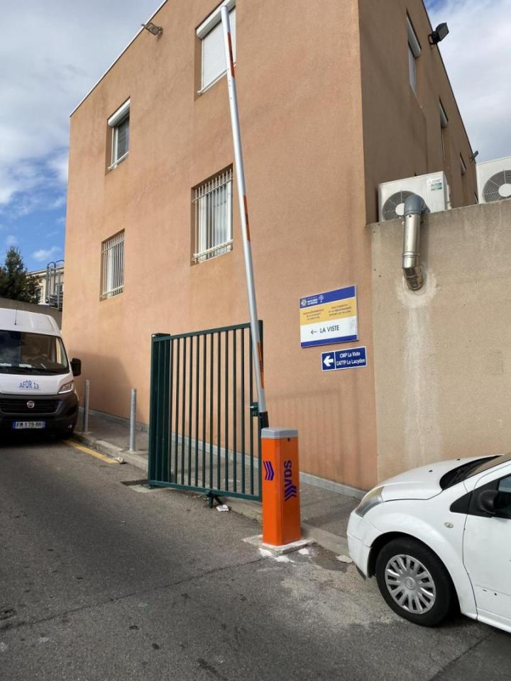 Stores verticaux Marseille